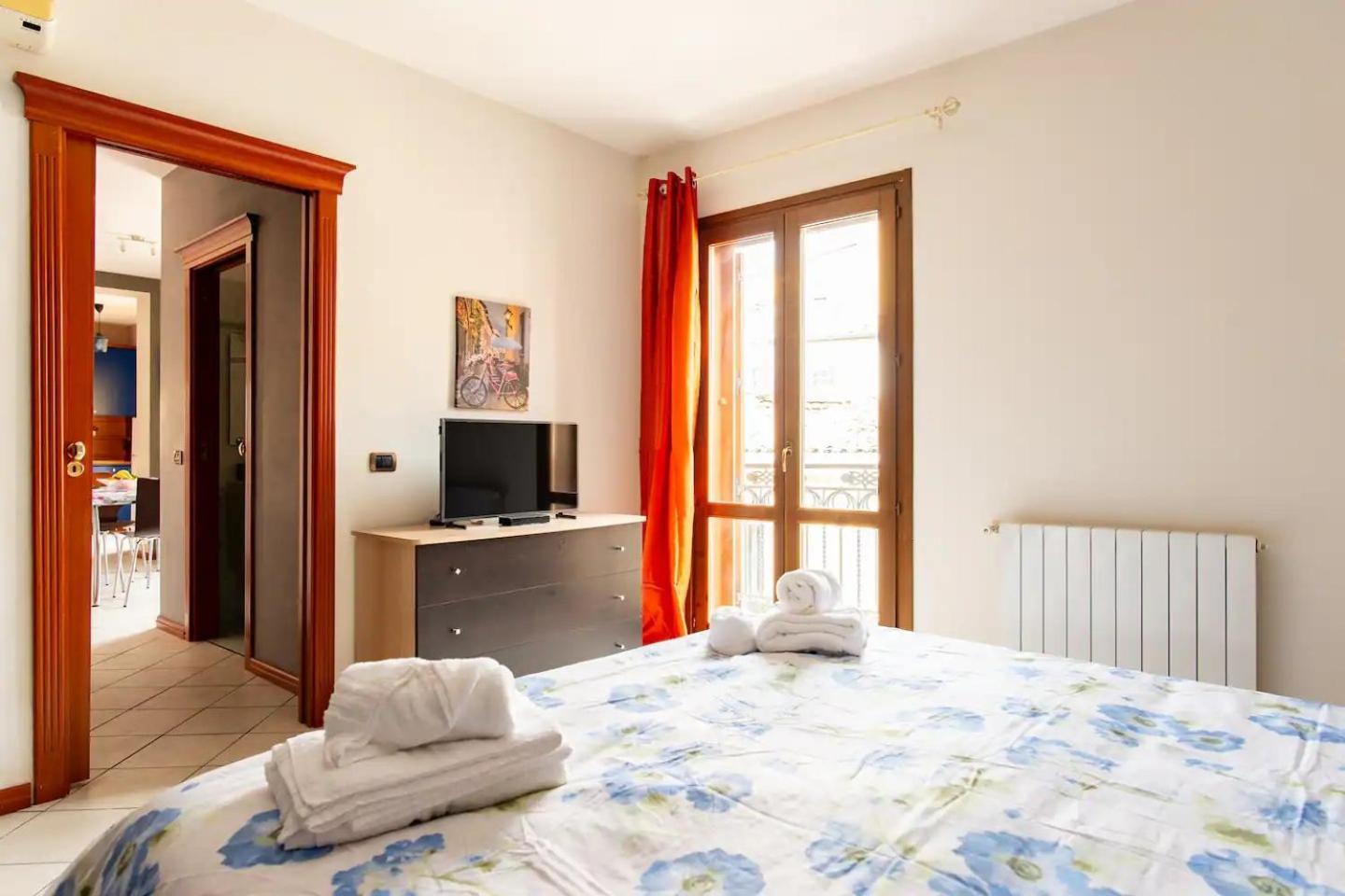 2 Apartments - Akragas Home 1 & 2 On Via Atenea City Center With View Agrigent Exterior foto