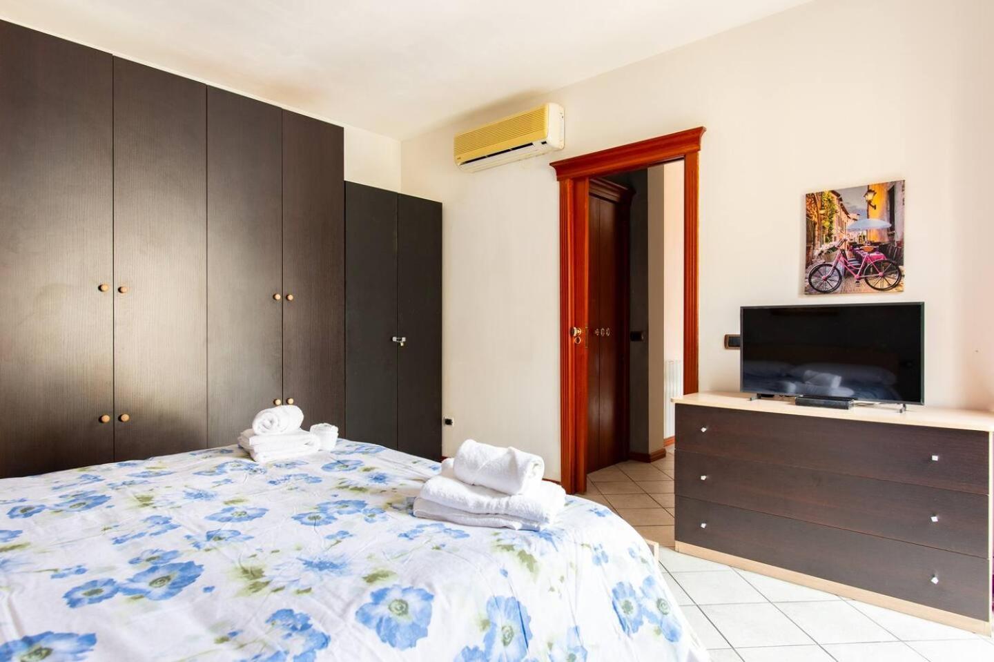 2 Apartments - Akragas Home 1 & 2 On Via Atenea City Center With View Agrigent Exterior foto